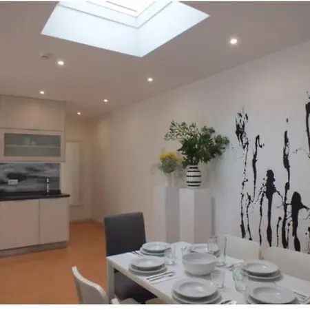 빌라 - Casal Dos Patos - Sul