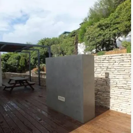 빌라 - Casal Dos Patos - Sul *